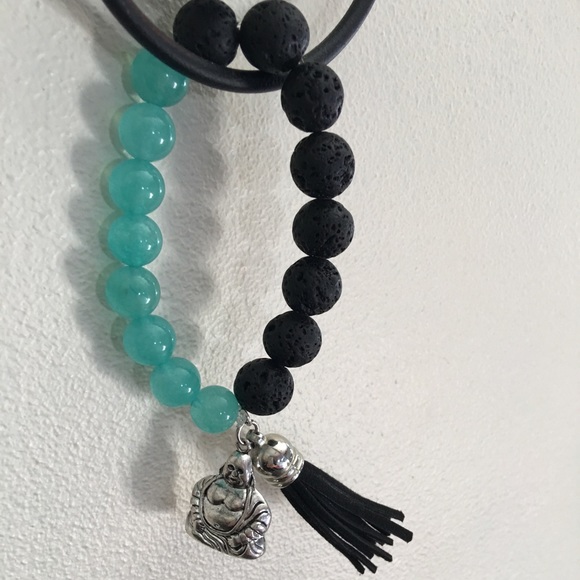 Blue Quartzite and Lava Stone Bracelet - Picture 3 of 3